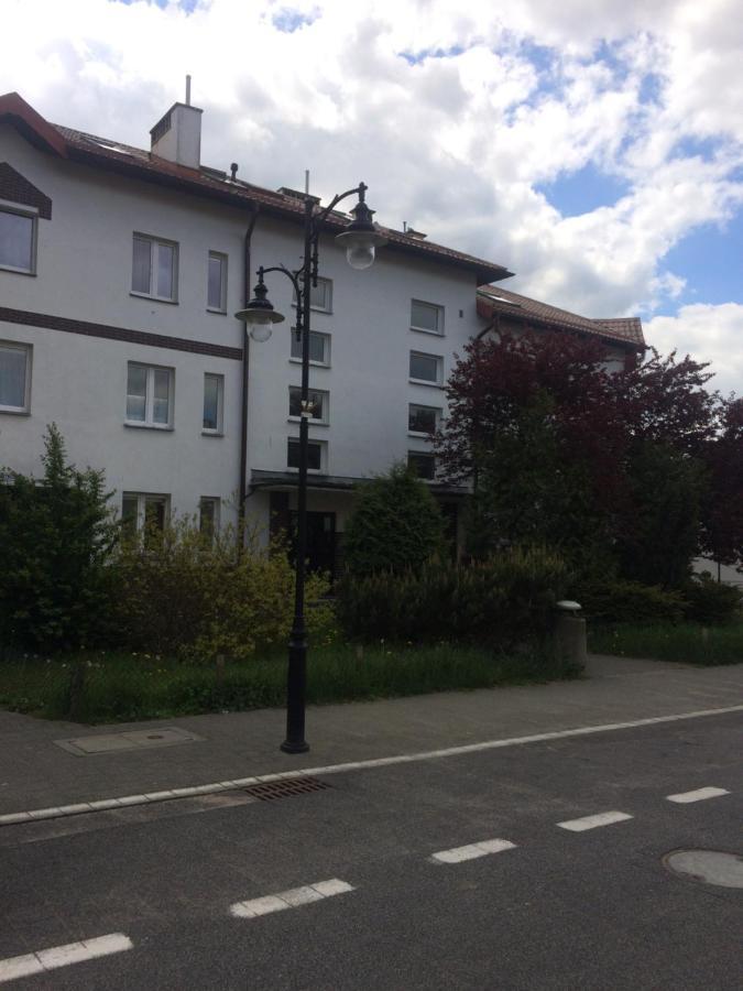 Apartament Przystan W Ustce - 120 M2 - 200 M Od Plazy Mickiewicza 2 Ustka Bagian luar foto