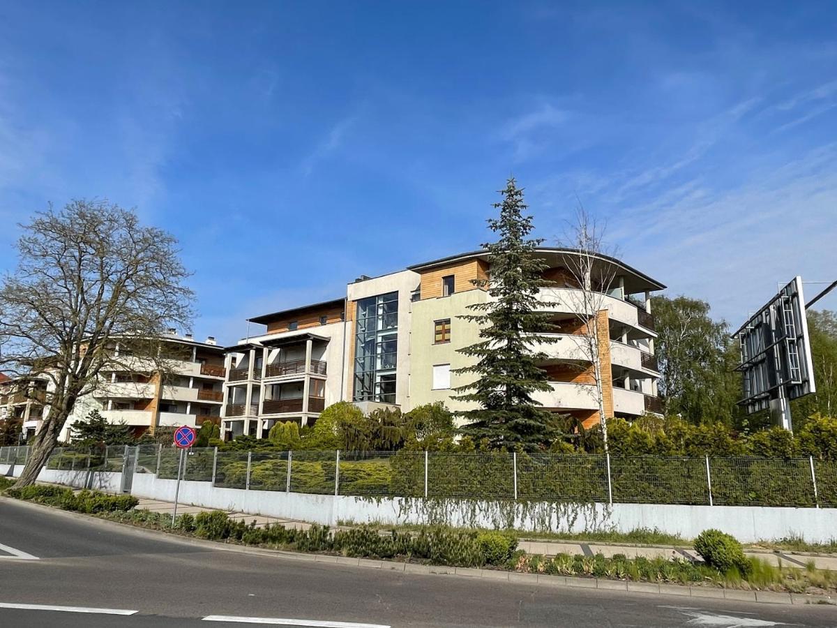 Apartament Przystan W Ustce - 120 M2 - 200 M Od Plazy Mickiewicza 2 Ustka Bagian luar foto