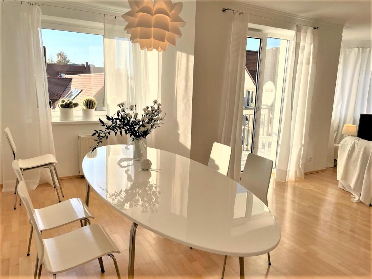 Apartament Przystan W Ustce - 120 M2 - 200 M Od Plazy Mickiewicza 2 Ustka Bagian luar foto