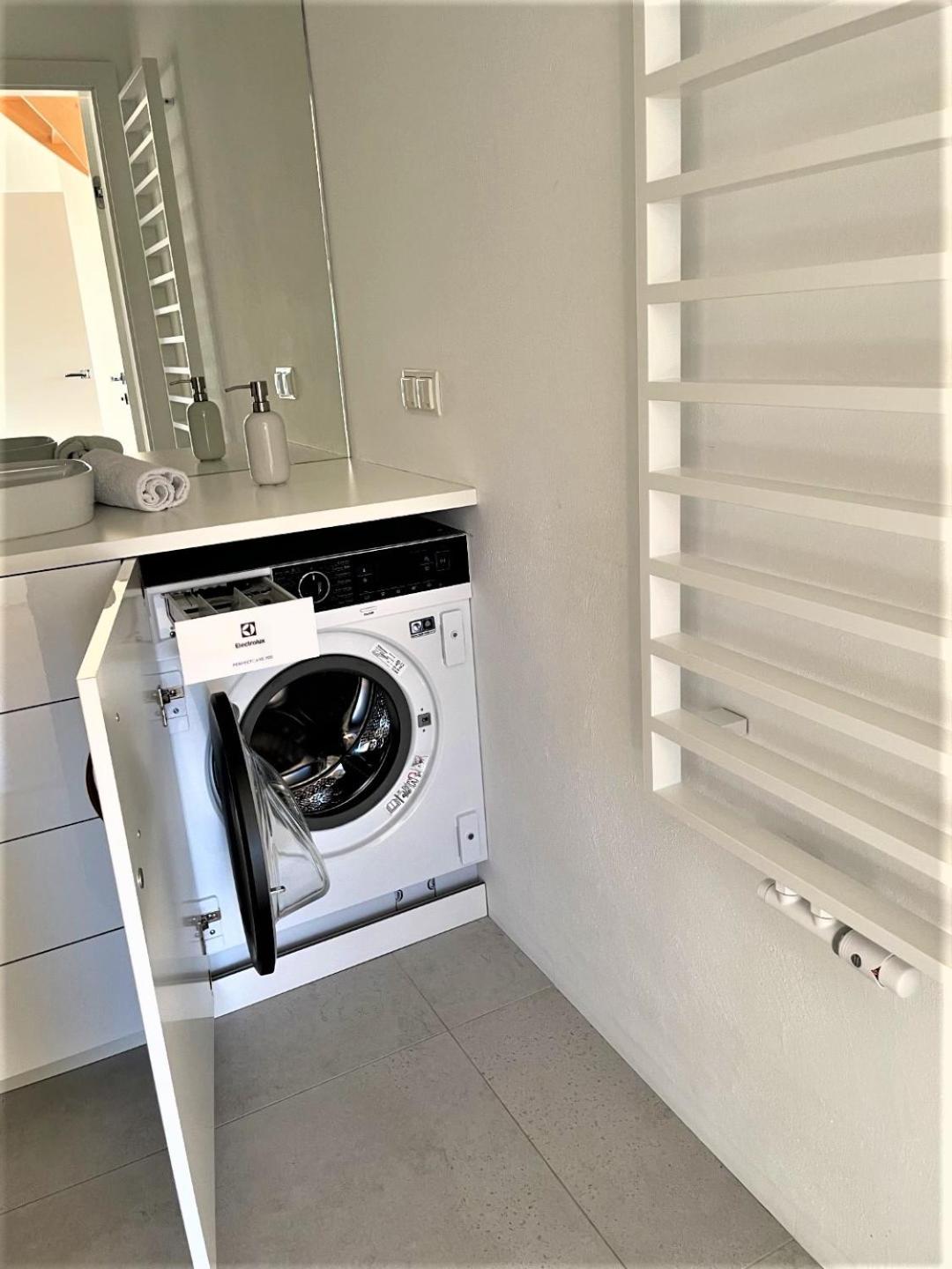 Apartament Przystan W Ustce - 120 M2 - 200 M Od Plazy Mickiewicza 2 Ustka Bagian luar foto