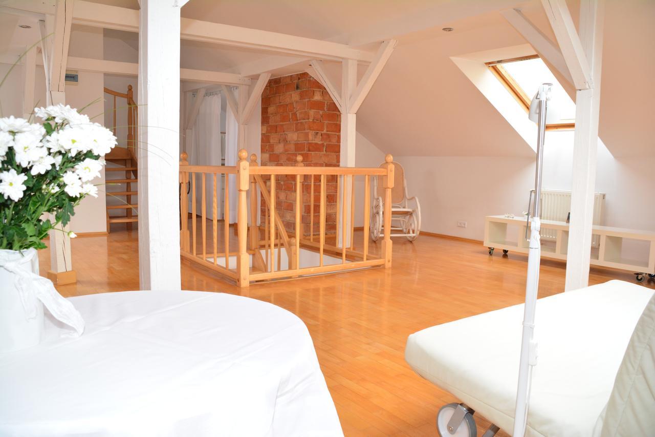 Apartament Przystan W Ustce - 120 M2 - 200 M Od Plazy Mickiewicza 2 Ustka Bagian luar foto